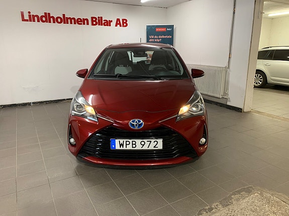 Toyota Yaris 24 of 25