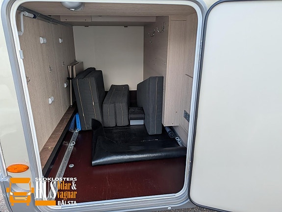 Bürstner T Nexxo 728 höga långbäddar 2st solceller 6 of 23