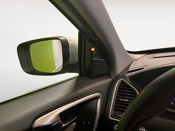 Volvo XC60 20 of 26