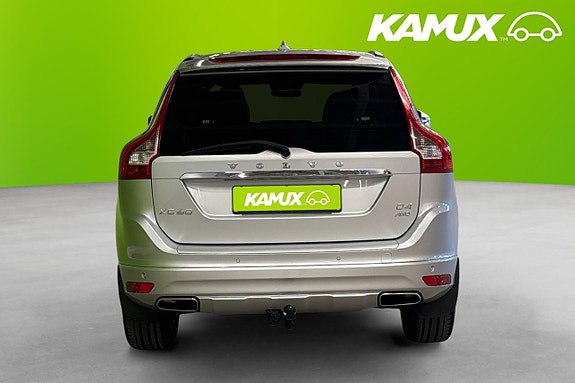 Volvo XC60 5 of 26