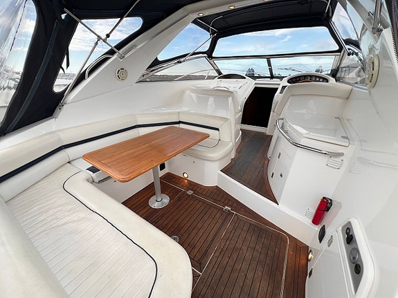 Sunseeker Portofino 35 -03 | 2 x KAD300 | Akterpropp | Byte! 3 of 12