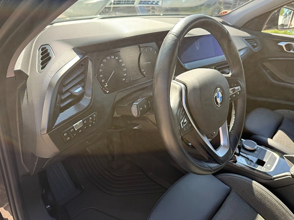 BMW 118i 20 of 27