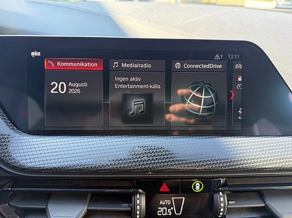 BMW 118i 23 of 27