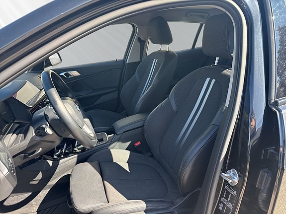 BMW 118i 15 of 27
