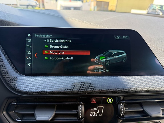 BMW 118i 24 of 27