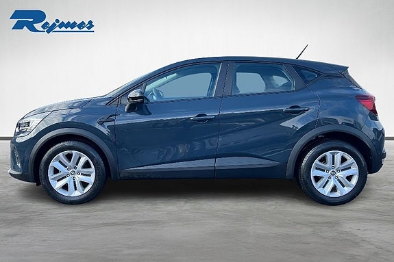 Renault Captur 3 of 20