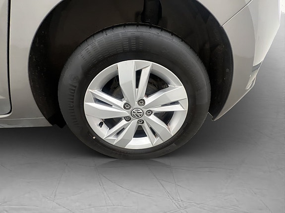 Volkswagen Polo 26 of 28