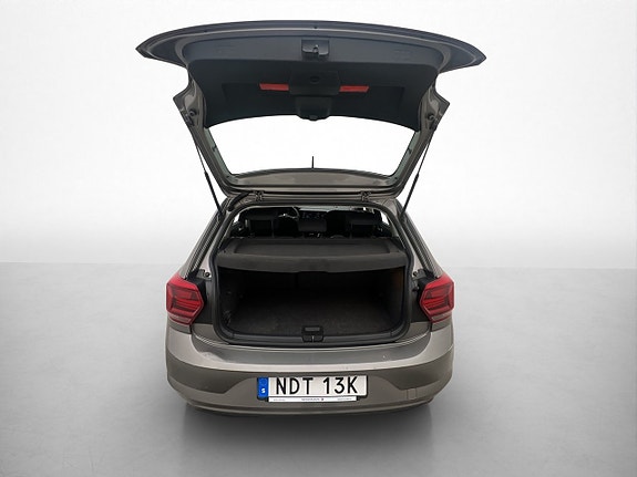Volkswagen Polo 24 of 28