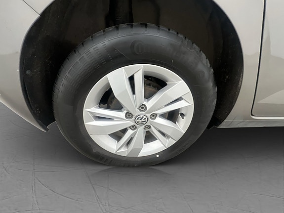Volkswagen Polo 27 of 28