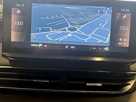 Peugeot 5008 10 of 18
