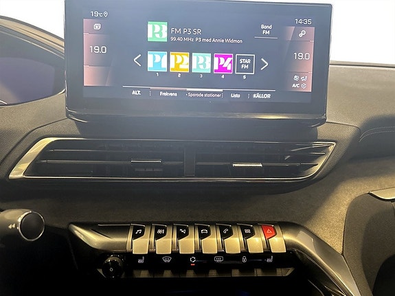Peugeot 5008 11 of 18