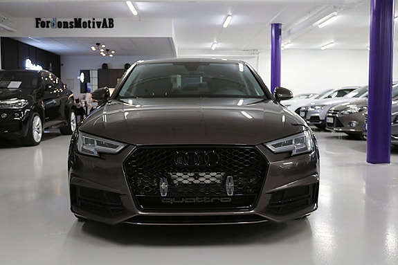 Audi A4 3 of 29