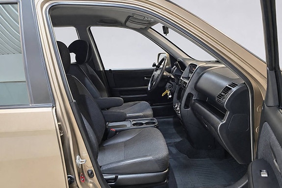 Honda CR-V 14 of 23
