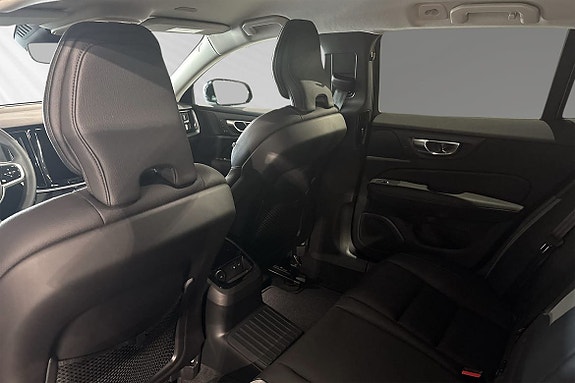 Volvo V60 8 of 11