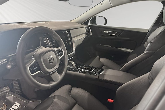 Volvo V60 7 of 11