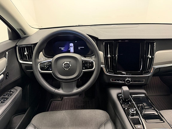 Volvo V90 9 of 26