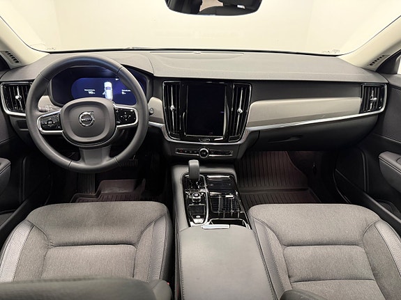 Volvo V90 7 of 26