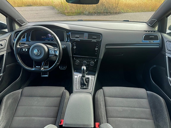 Volkswagen Golf I 13 of 20