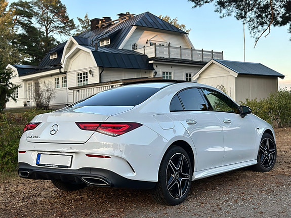 Mercedes-Benz CLA250 e 2 of 17