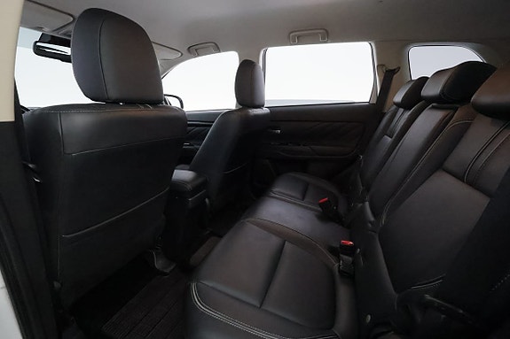 Mitsubishi Outlander 20 of 29