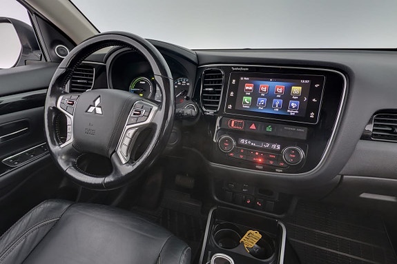 Mitsubishi Outlander 14 of 29