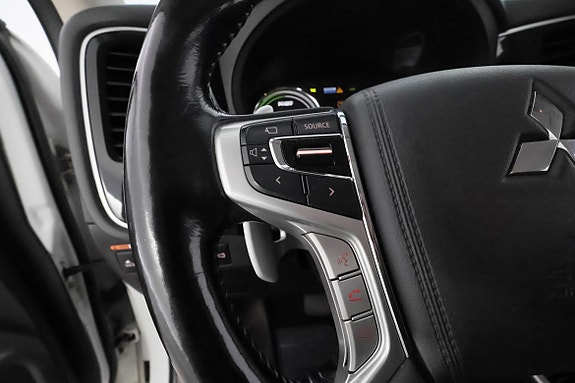 Mitsubishi Outlander 17 of 29