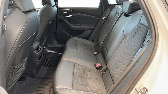 Audi A6 12 of 21