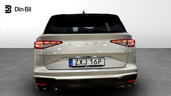 Skoda Enyaq 5 of 13