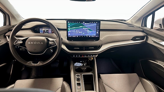 Skoda Enyaq 10 of 13