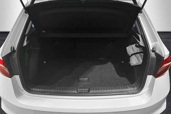 Skoda Fabia 5 of 12