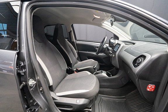 Toyota Aygo 16 of 20