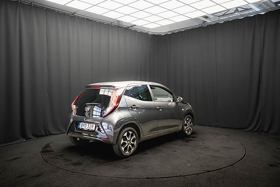 Toyota Aygo 6 of 20
