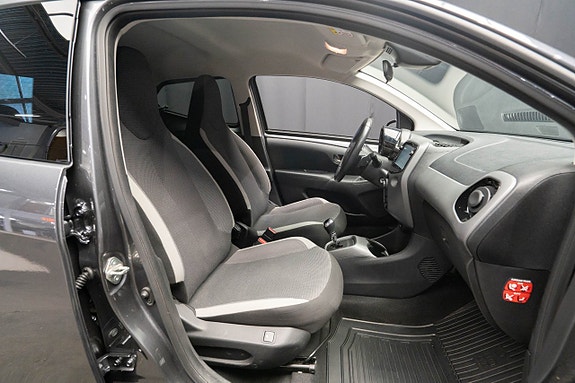 Toyota Aygo 17 of 20