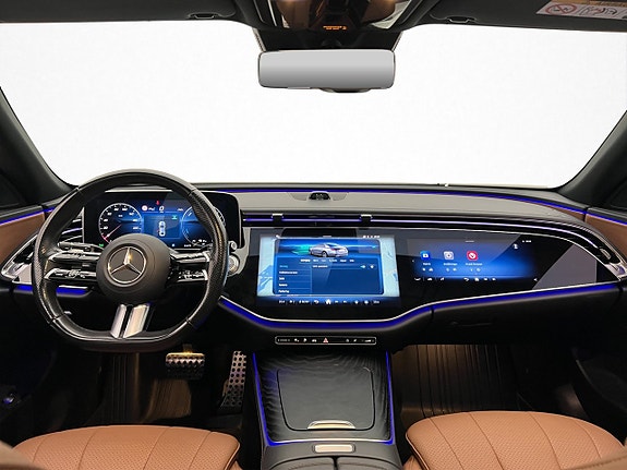 Mercedes-Benz E300 e 14 of 30