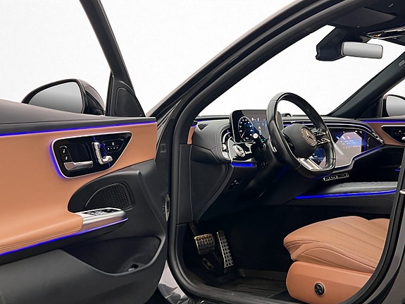 Mercedes-Benz E300 e 10 of 30