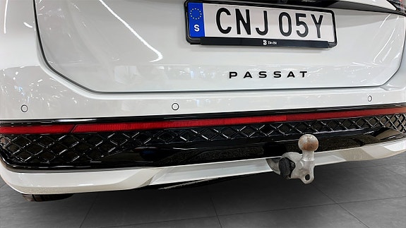 Volkswagen Passat 14 of 14