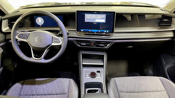 Volkswagen Tayron 10 of 13