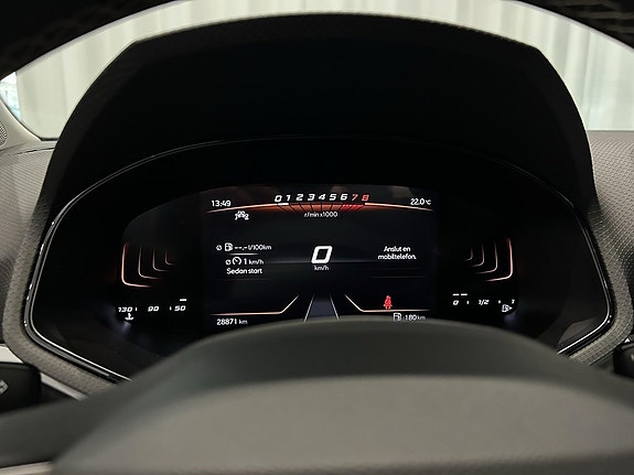 Seat Arona 10 of 12
