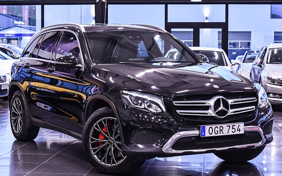 Mercedes-Benz GLC220 d 2 of 16