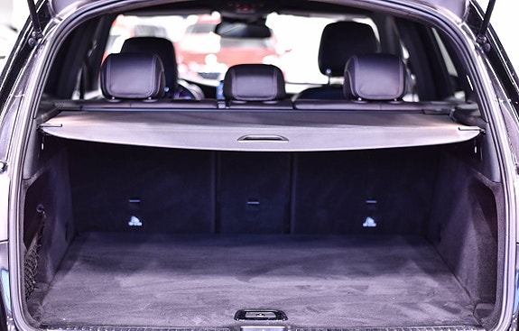 Mercedes-Benz GLC220 d 10 of 16