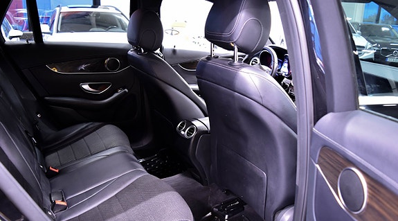 Mercedes-Benz GLC220 d 16 of 16