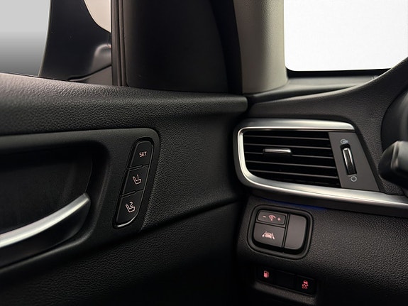 Kia Optima 13 of 30