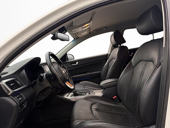 Kia Optima 12 of 30