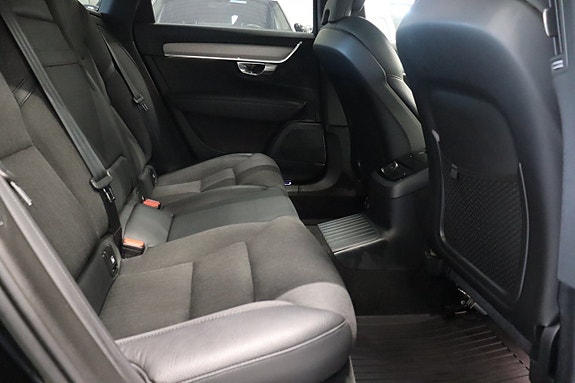 Volvo V90 15 of 30