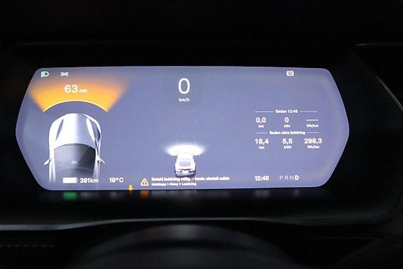 Tesla Model S 14 of 22