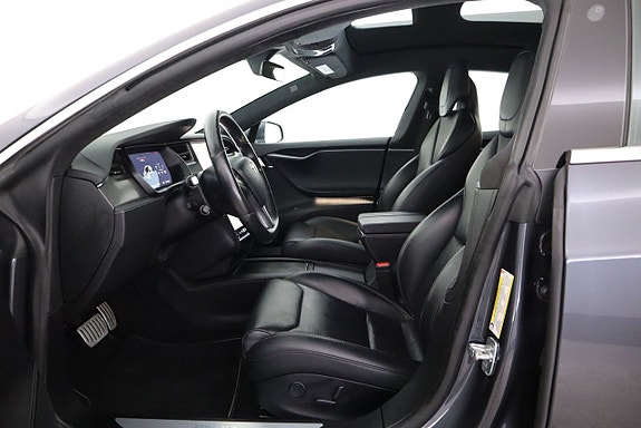 Tesla Model S 11 of 22