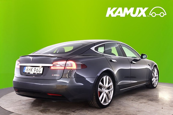 Tesla Model S 4 of 22