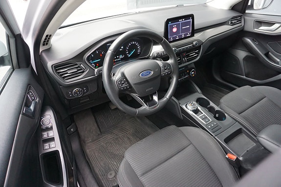 Ford Focus 23 of 30