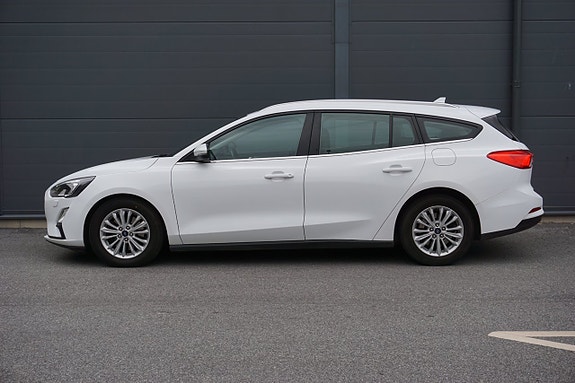 Ford Focus 8 of 30