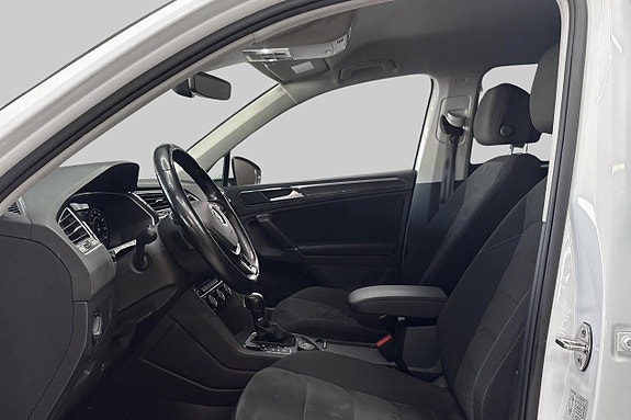 Volkswagen Tiguan 7 of 14